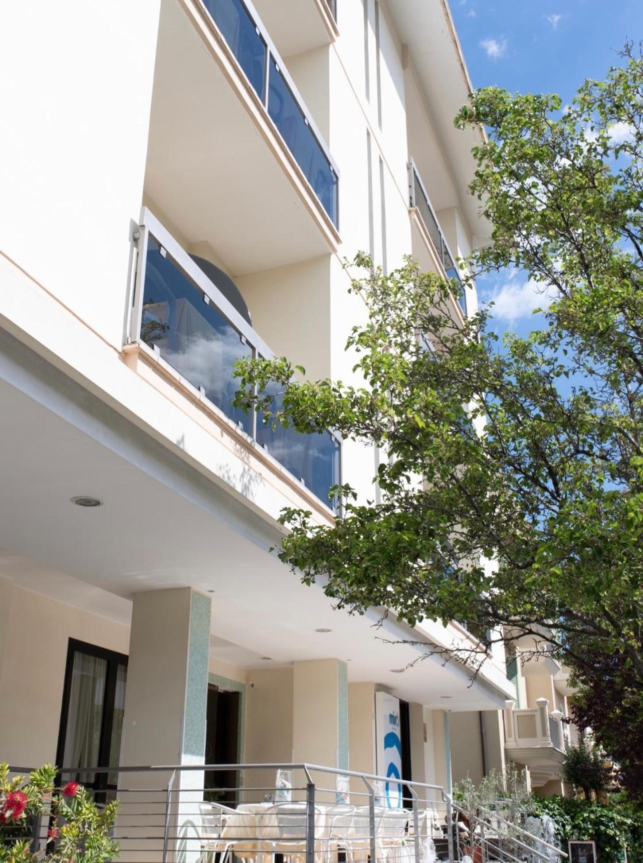 Hotel Miro Cattolica Exterior foto